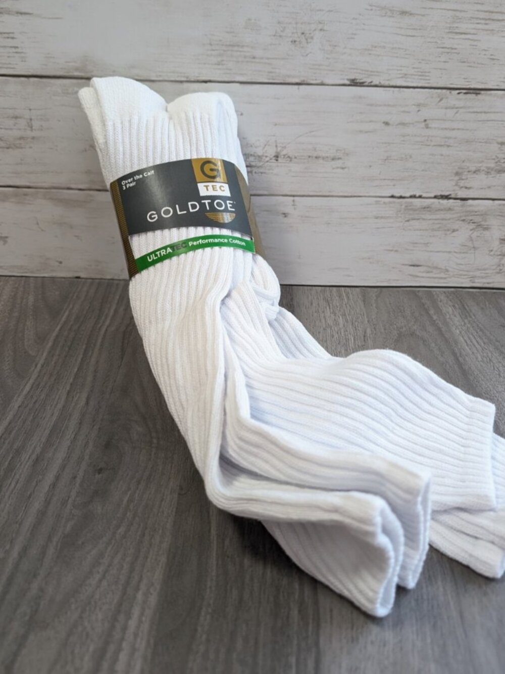 Gold Toe Men's Cotton Ultra Tec Over the Calf Socks (Pack of 3), White